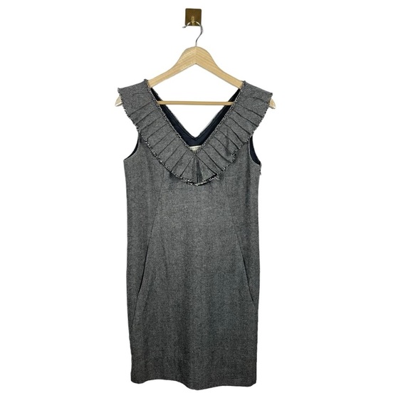 VINTAGE Banana Republic Wool Herringbone Pleated Neck Sheath Dress Grey Size 2 - Picture 4 of 12
